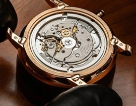 广州劳力士手表有水气了